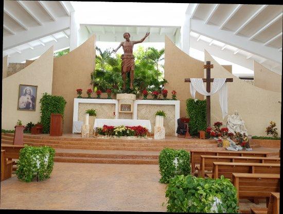 Catholic church in Cancun, Parroquia de Cristo Resucitado