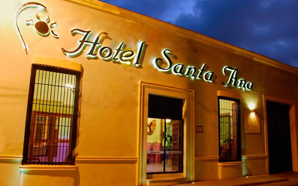 Hotel Santa Ana