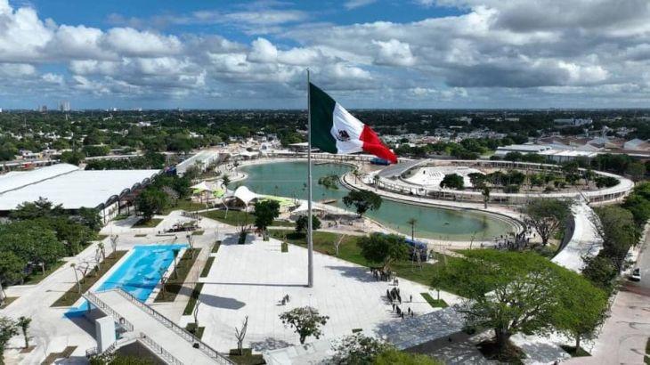 Parque la Plancha, Merida Mexico