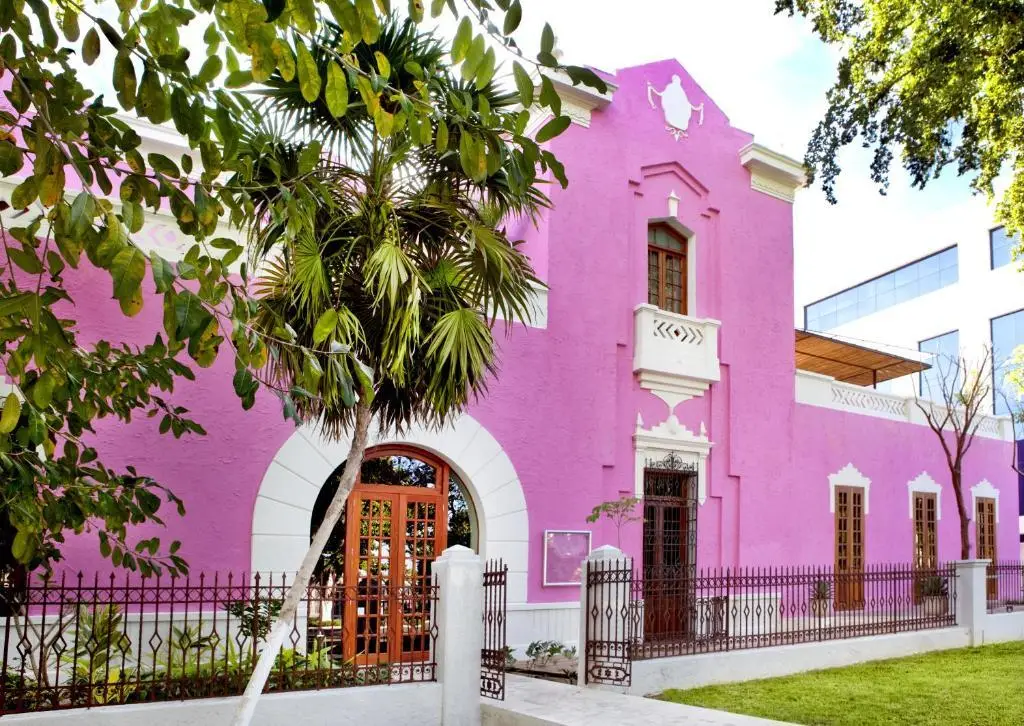 Rosas & Xocolate Boutique Hotel